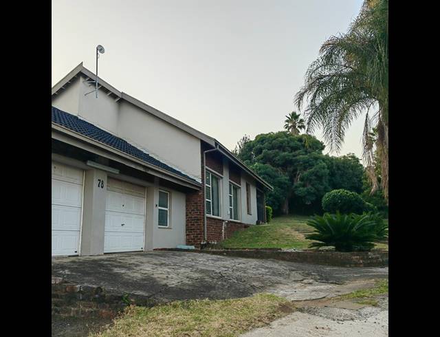 4 BEDROOM HOUSE FOR SALE IN SIGNAL HILL